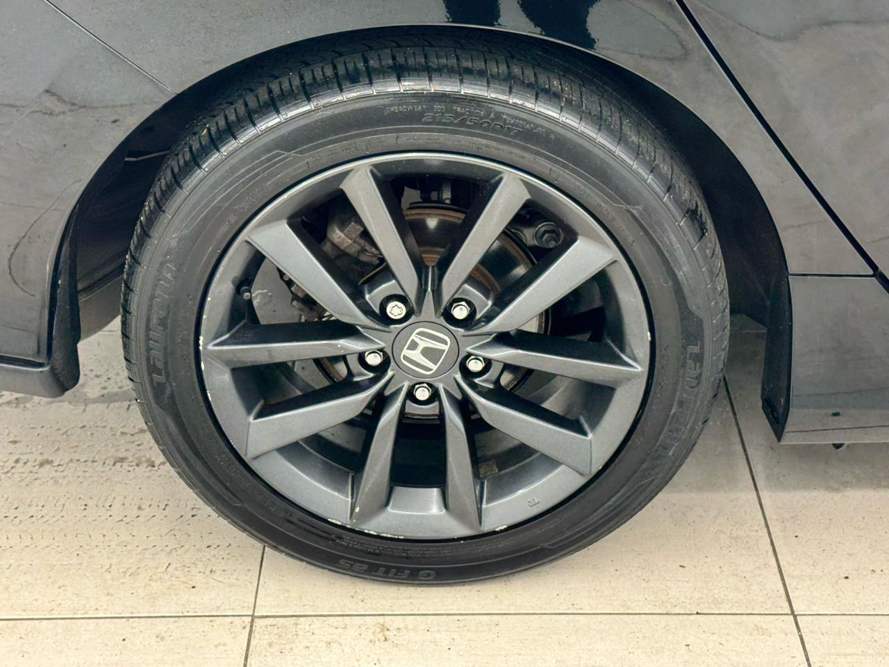 Honda Civic Hatchback EX CVT 2021
