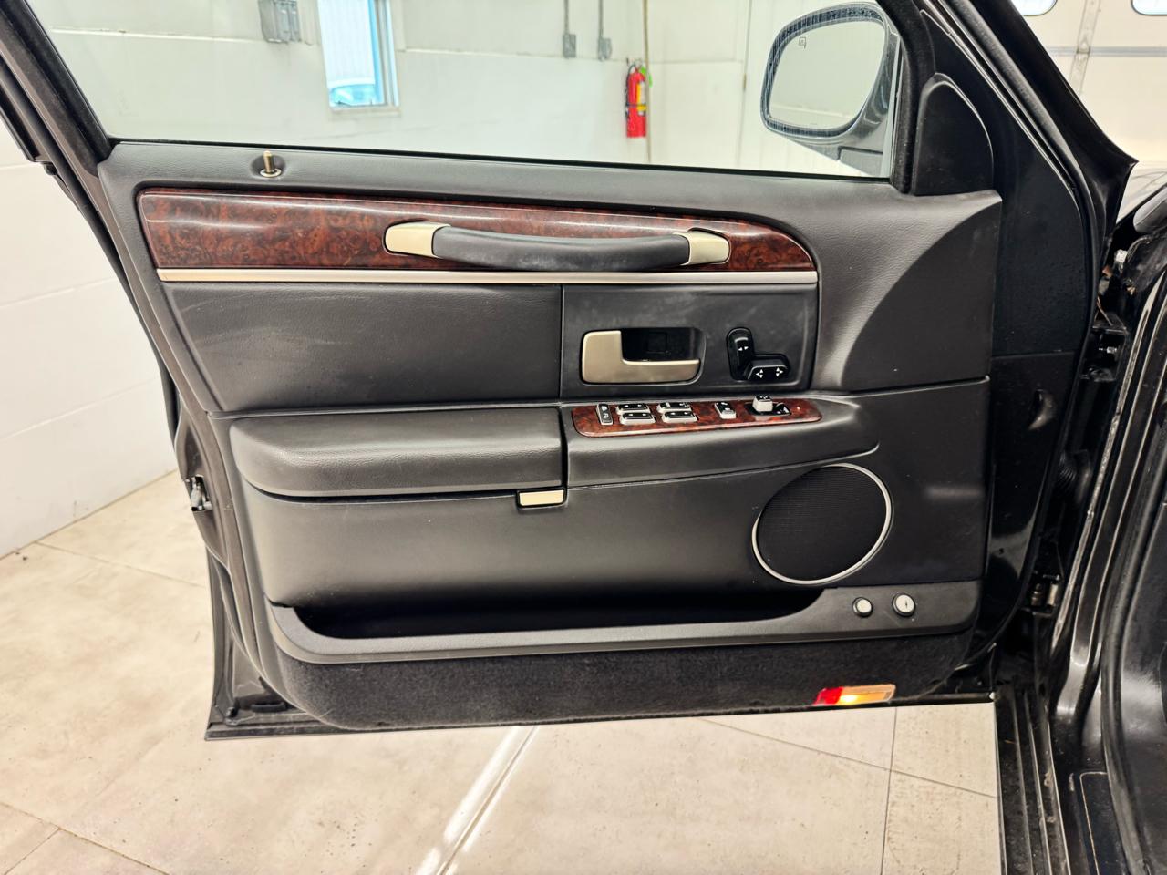 Lincoln Town Car 4dr Sdn Signature 2007