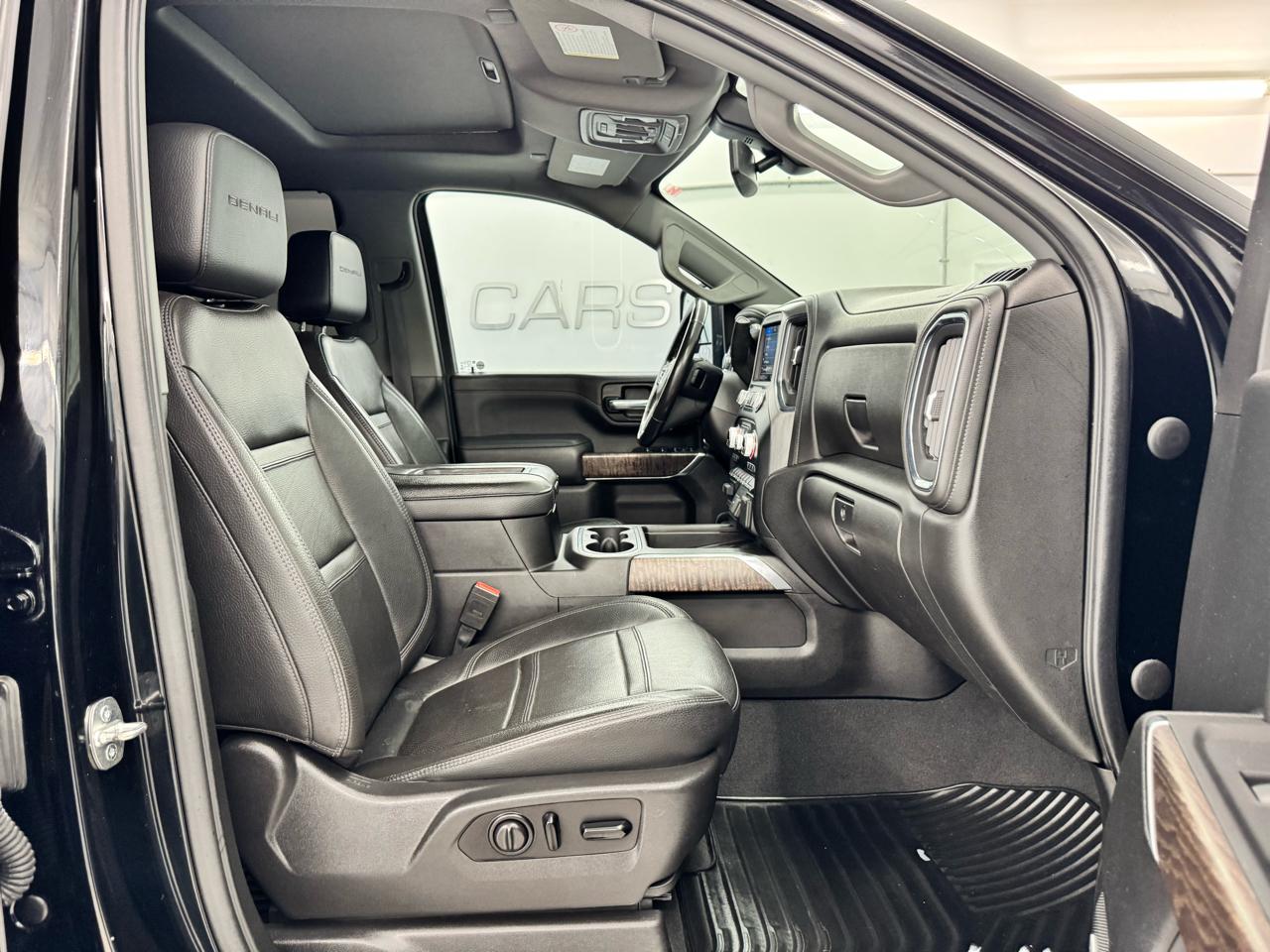 GMC Sierra 2500HD 4WD Crew Cab 159" Denali 2021