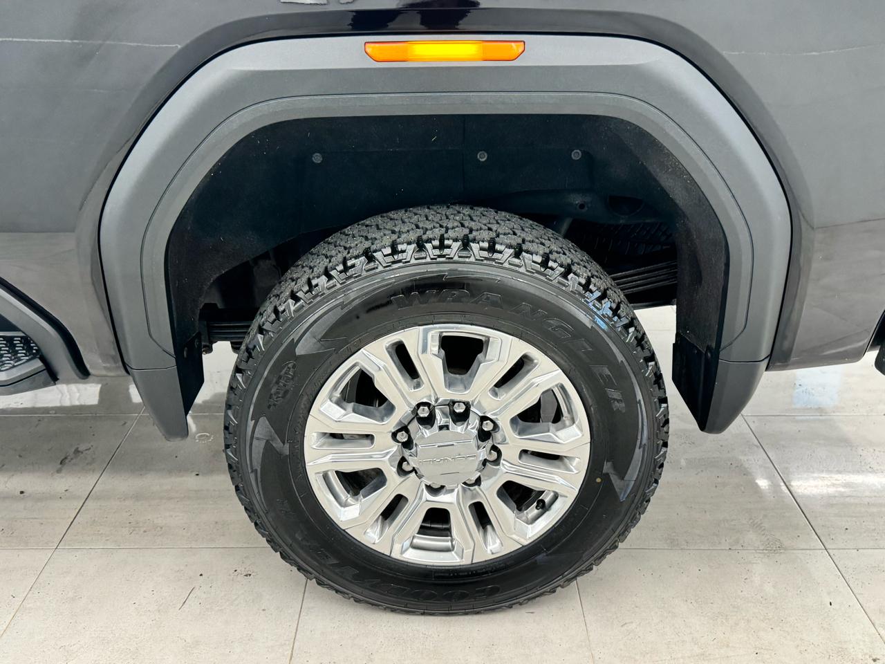 GMC Sierra 2500HD 4WD Crew Cab 159" Denali 2021