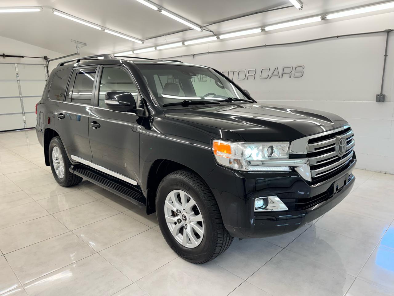 Toyota Land Cruiser 4WD (Natl) 2021
