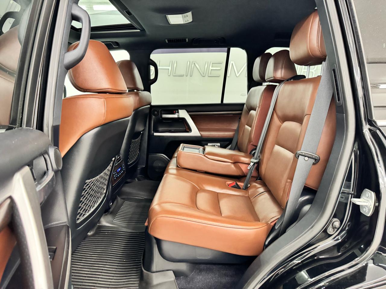 Toyota Land Cruiser 4WD (Natl) 2021
