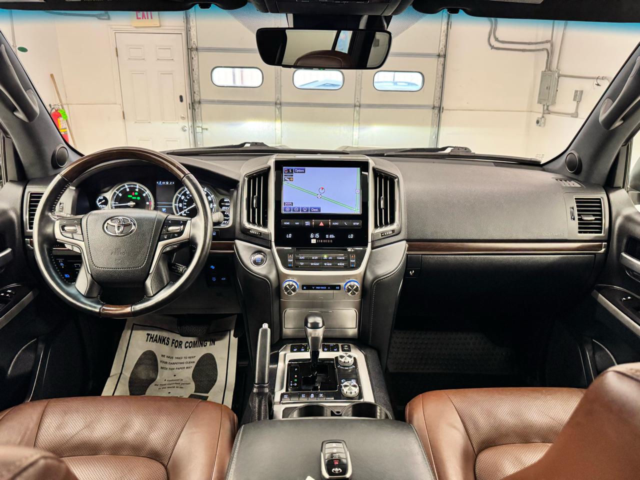 Toyota Land Cruiser 4WD (Natl) 2021
