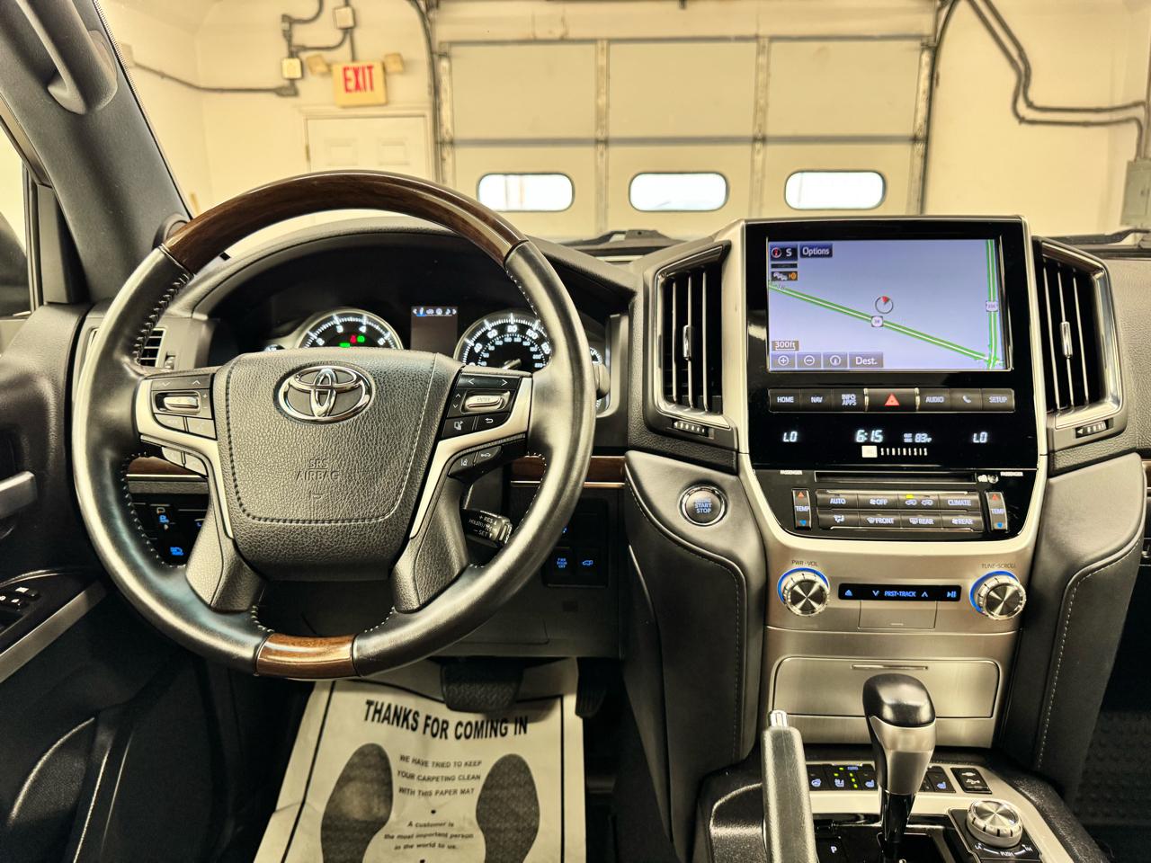 Toyota Land Cruiser 4WD (Natl) 2021