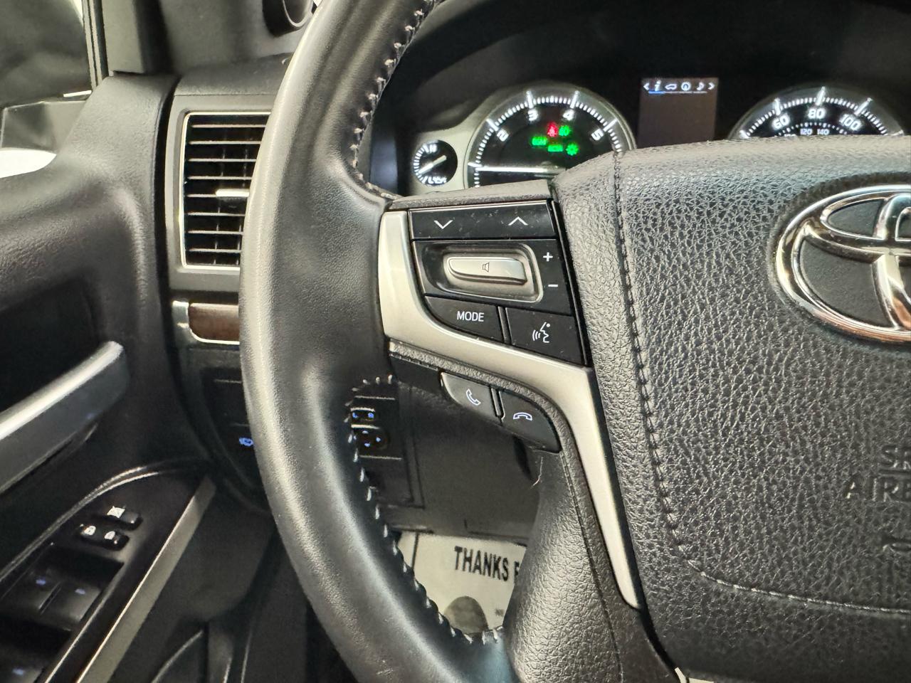 Toyota Land Cruiser 4WD (Natl) 2021