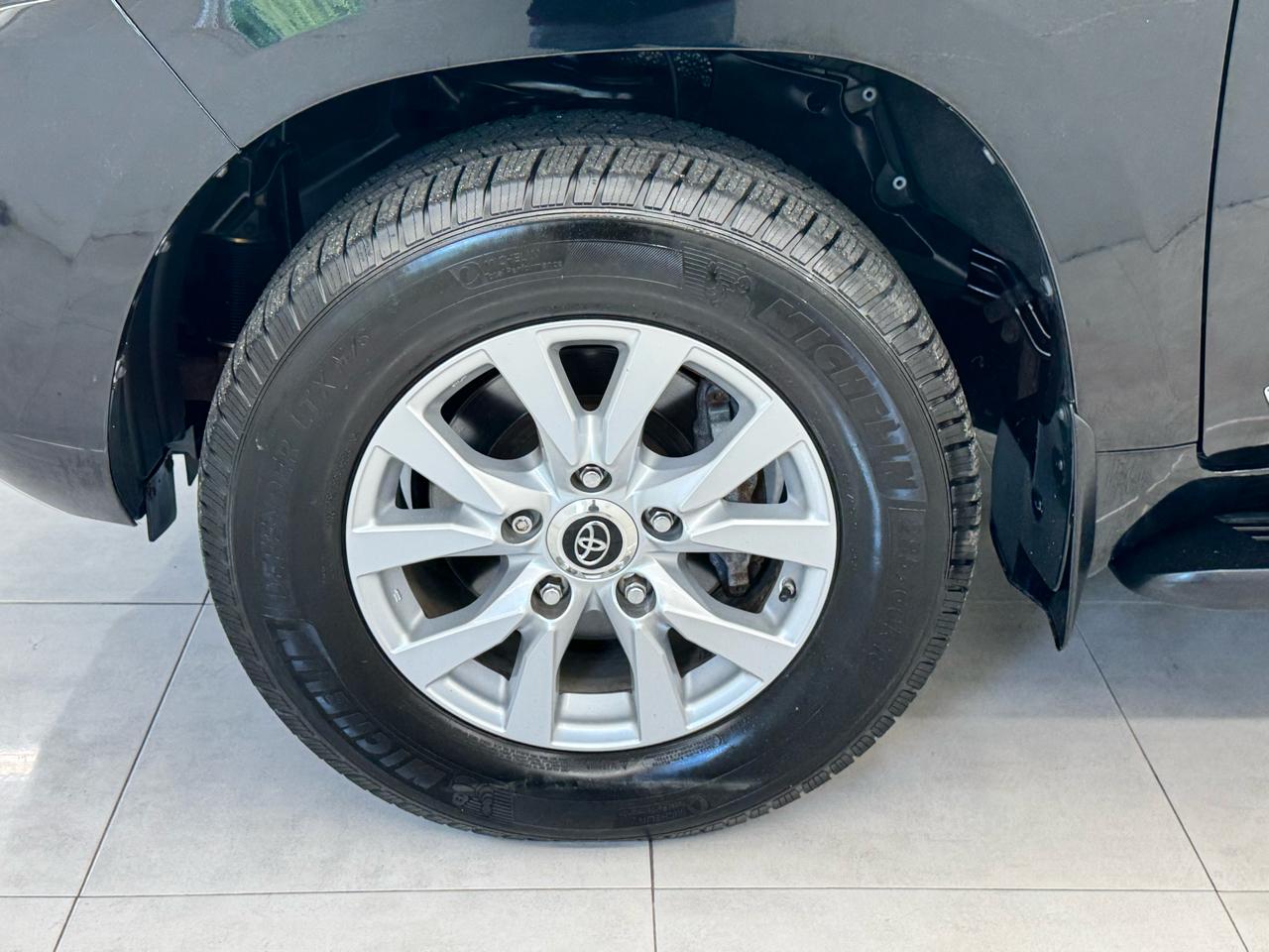 Toyota Land Cruiser 4WD (Natl) 2021