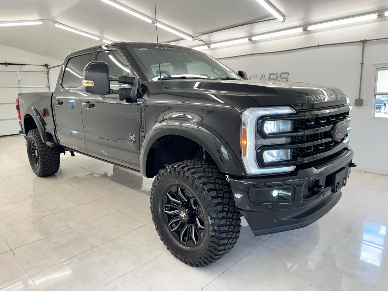 Ford Super Duty F-250 SRW King Ranch 4WD Crew Cab 8' Box 2024