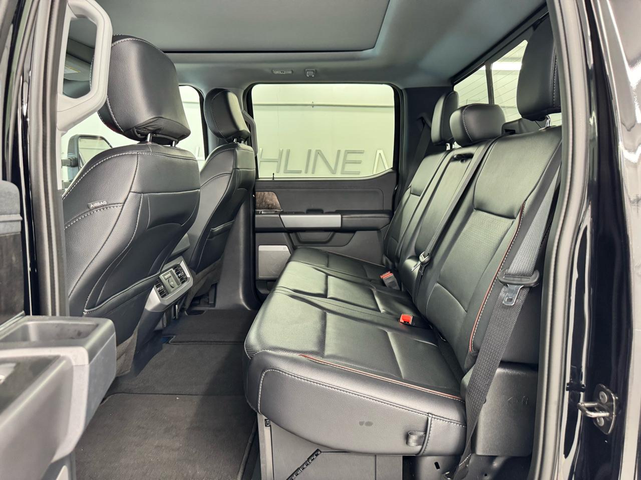Ford Super Duty F-250 SRW King Ranch 4WD Crew Cab 8' Box 2024