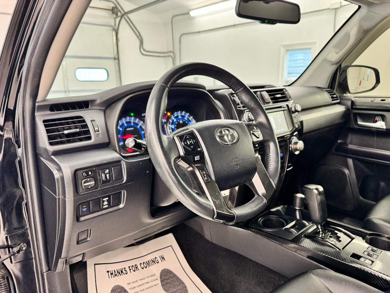 Toyota 4Runner TRD Off Road Premium 4WD (Natl) 2018