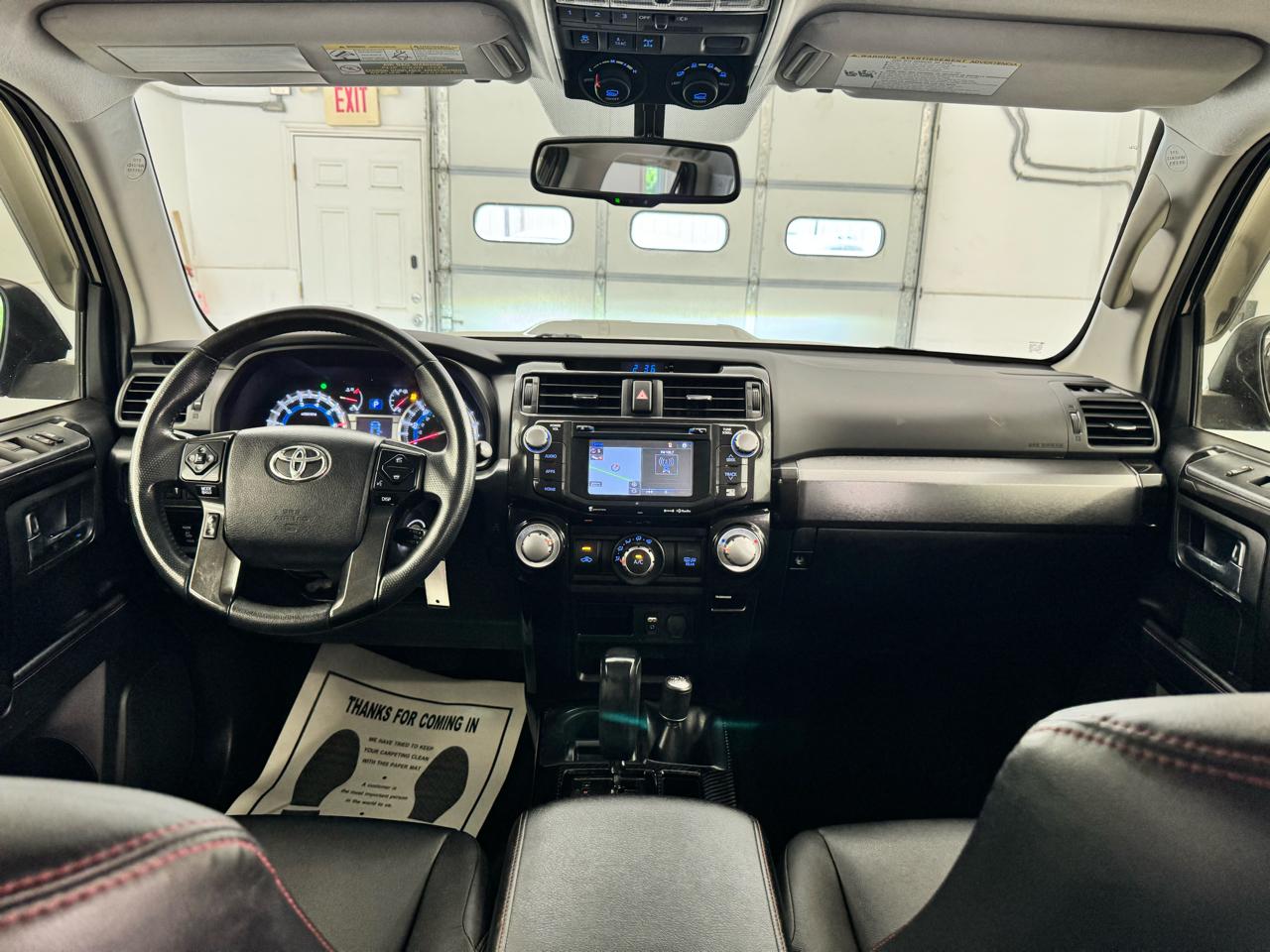 Toyota 4Runner TRD Off Road Premium 4WD (Natl) 2018