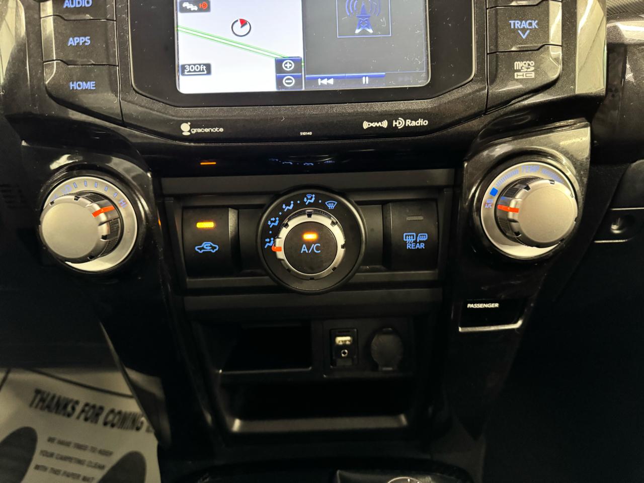 Toyota 4Runner TRD Off Road Premium 4WD (Natl) 2018