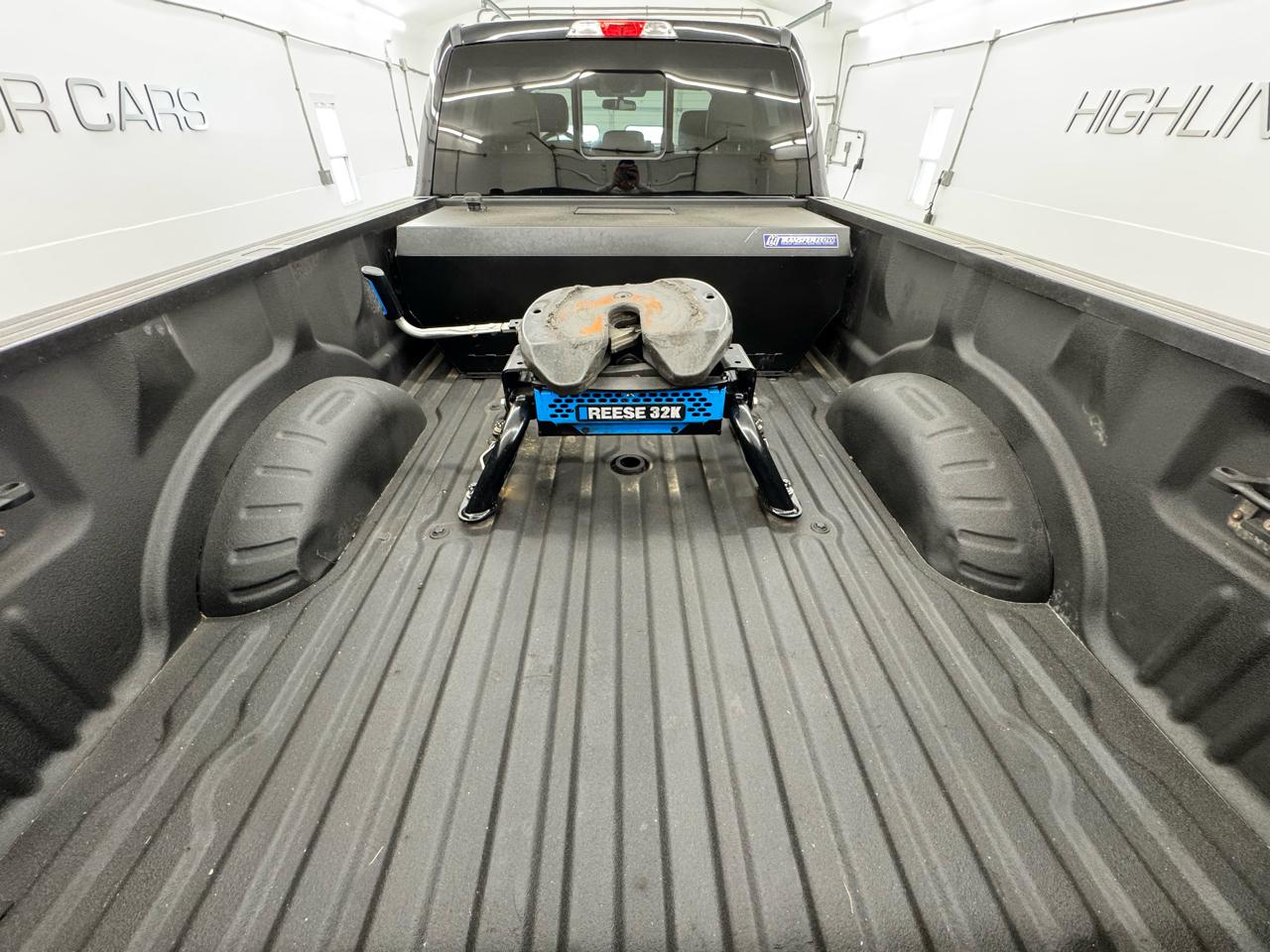 Ford Super Duty F-450 DRW King Ranch 4WD Crew Cab 8' Box 2019