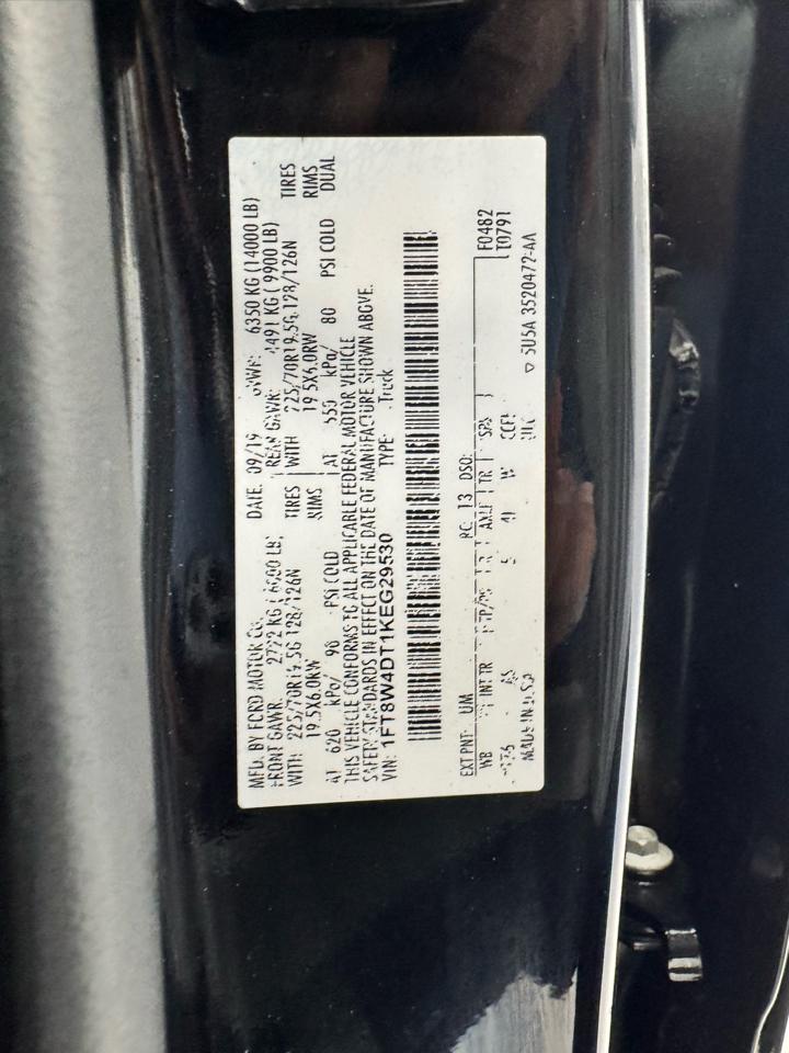 Ford Super Duty F-450 DRW King Ranch 4WD Crew Cab 8' Box 2019