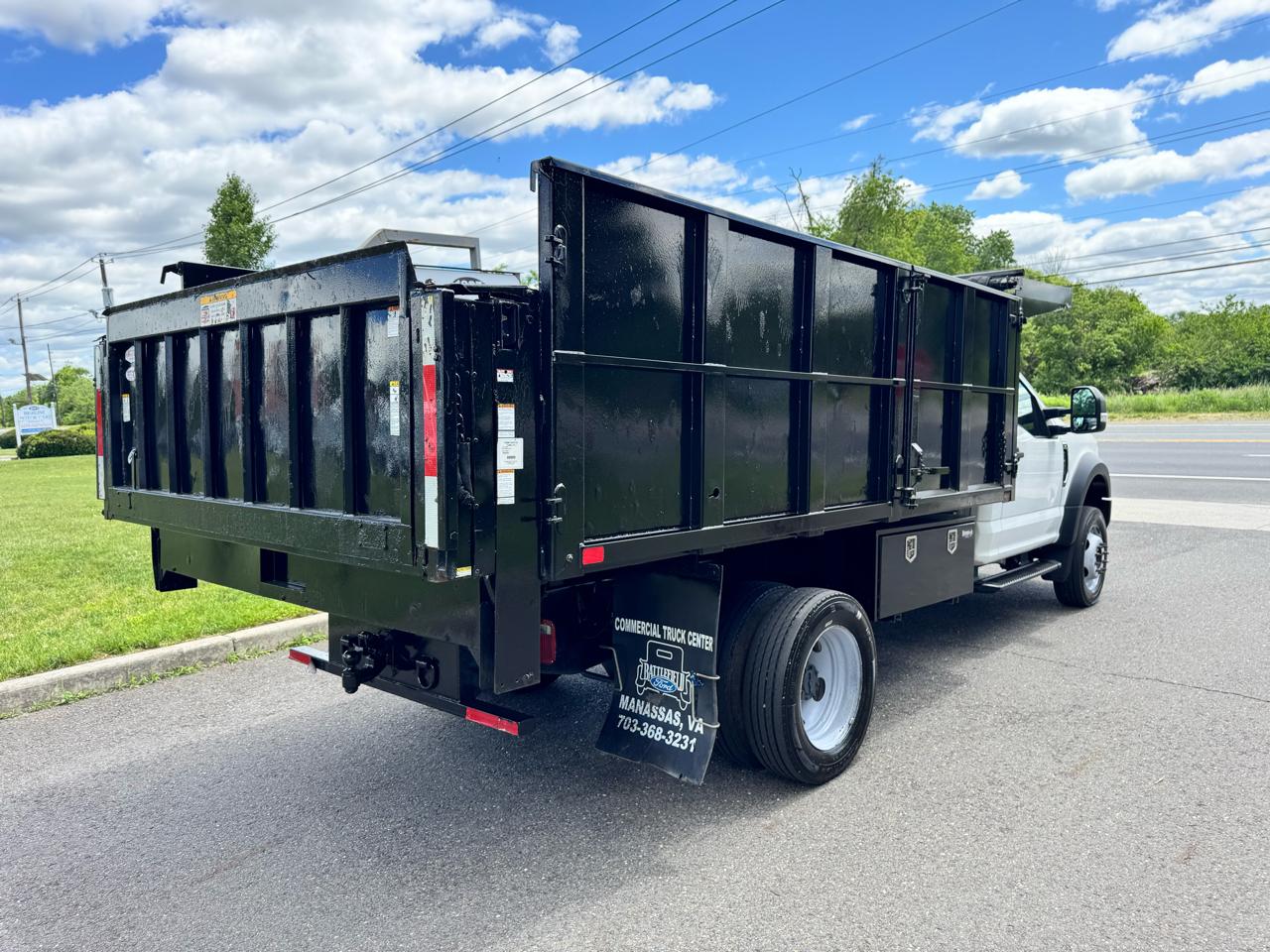 Ford Super Duty F-450 DRW XLT 2WD Reg Cab 145" WB 60" CA 2019