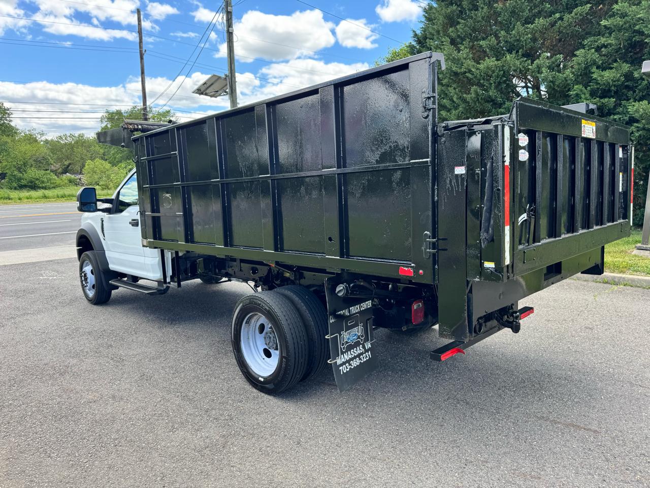 Ford Super Duty F-450 DRW XLT 2WD Reg Cab 145" WB 60" CA 2019