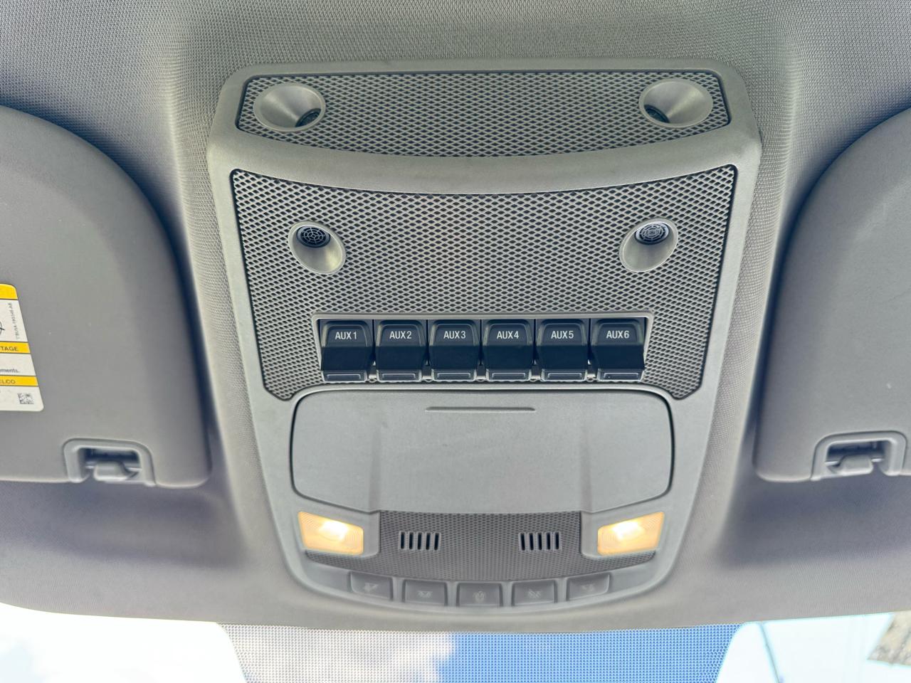 Ford Super Duty F-450 DRW XLT 2WD Reg Cab 145" WB 60" CA 2019
