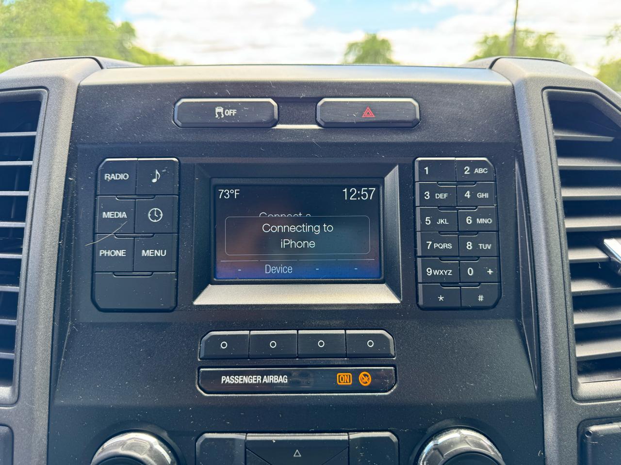 Ford Super Duty F-450 DRW XLT 2WD Reg Cab 145" WB 60" CA 2019