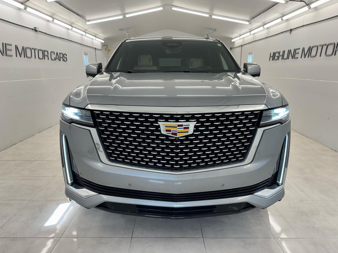 Cadillac Escalade ESV 4WD 4dr Premium Luxury 2023