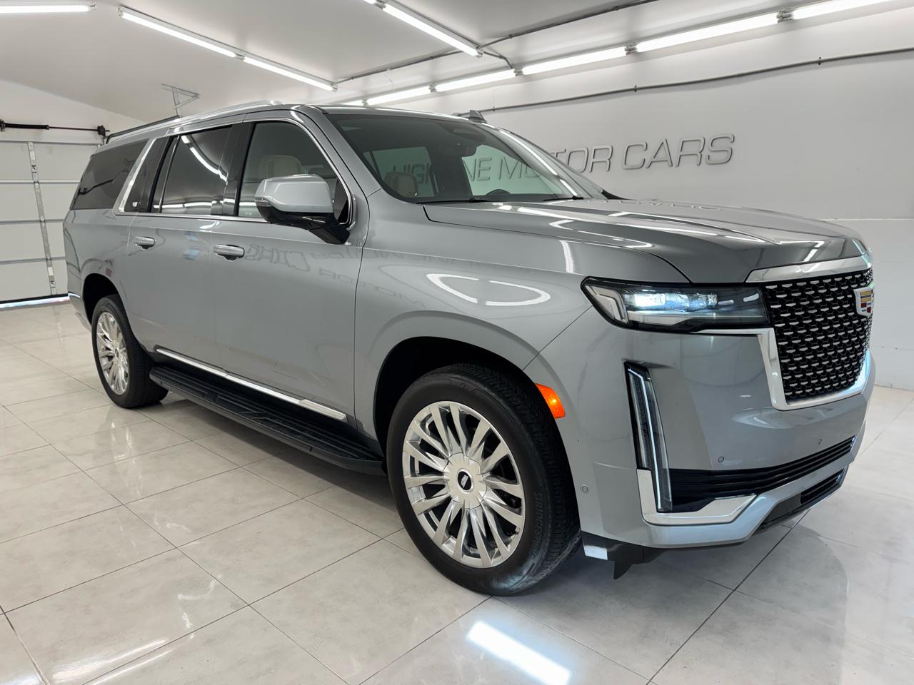 Cadillac Escalade ESV 4WD 4dr Premium Luxury 2023