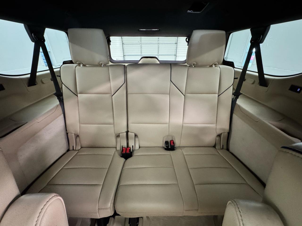 Cadillac Escalade ESV 4WD 4dr Premium Luxury 2023