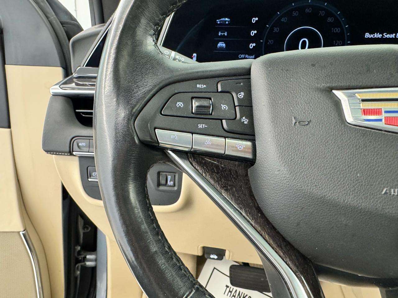 Cadillac Escalade ESV 4WD 4dr Premium Luxury 2023