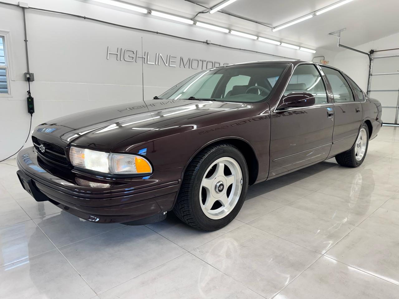 1996 Chevrolet Caprice Classic/Impala SS/Caprice Police/Taxi Pkgs 4dr Sdn 1SA Special Value Pkg