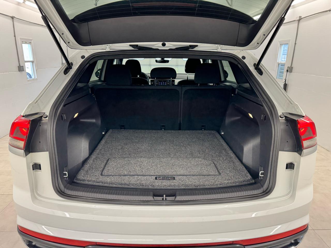 Volkswagen Atlas Cross Sport 2.0T S 4MOTION 2020