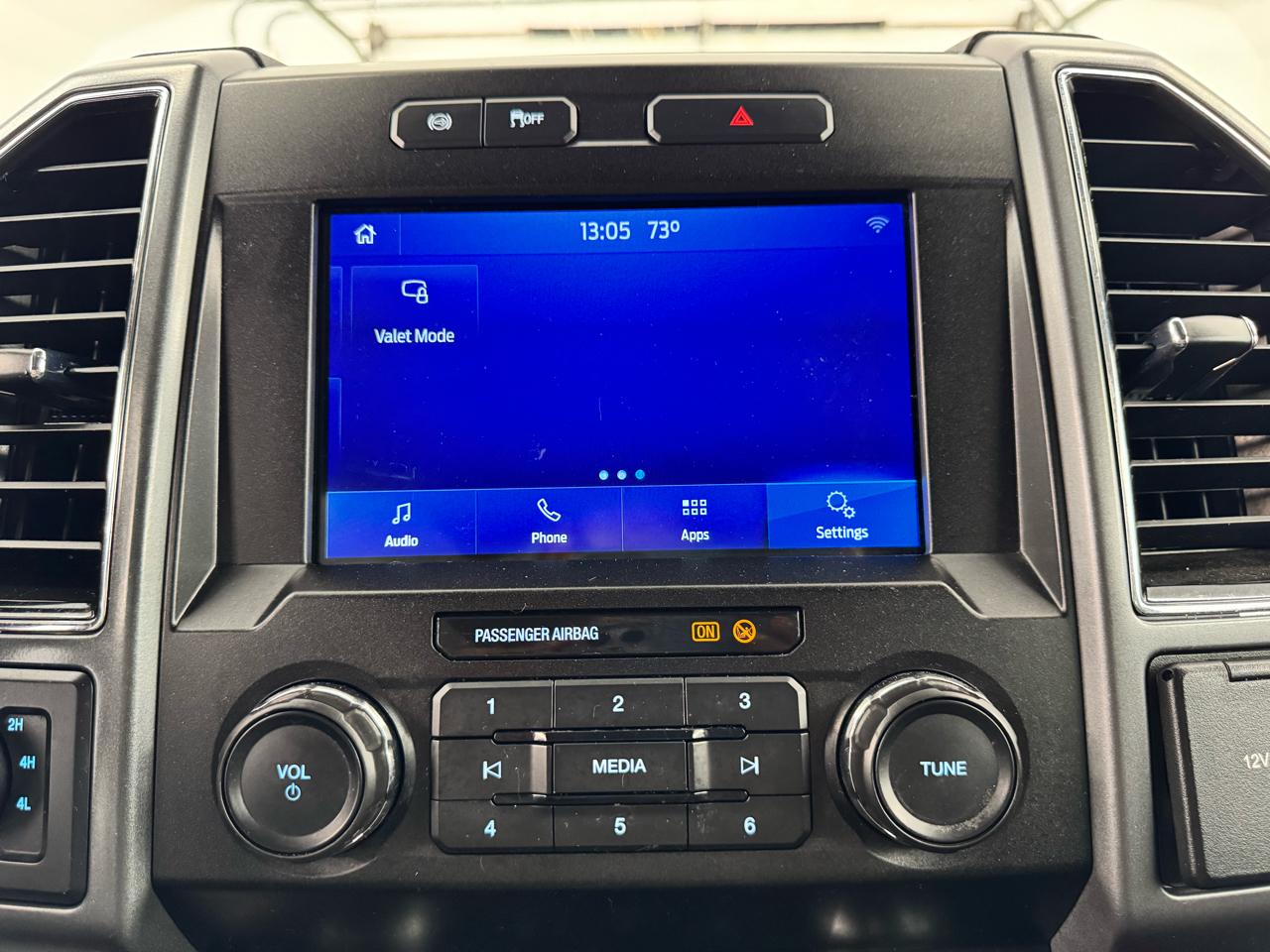 Ford Super Duty F-250 SRW King Ranch 4WD Crew Cab 8' Box 2021