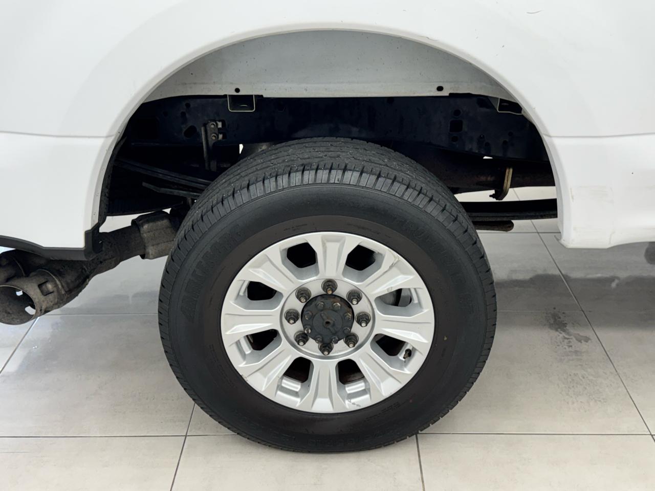 Ford Super Duty F-250 SRW King Ranch 4WD Crew Cab 8' Box 2021
