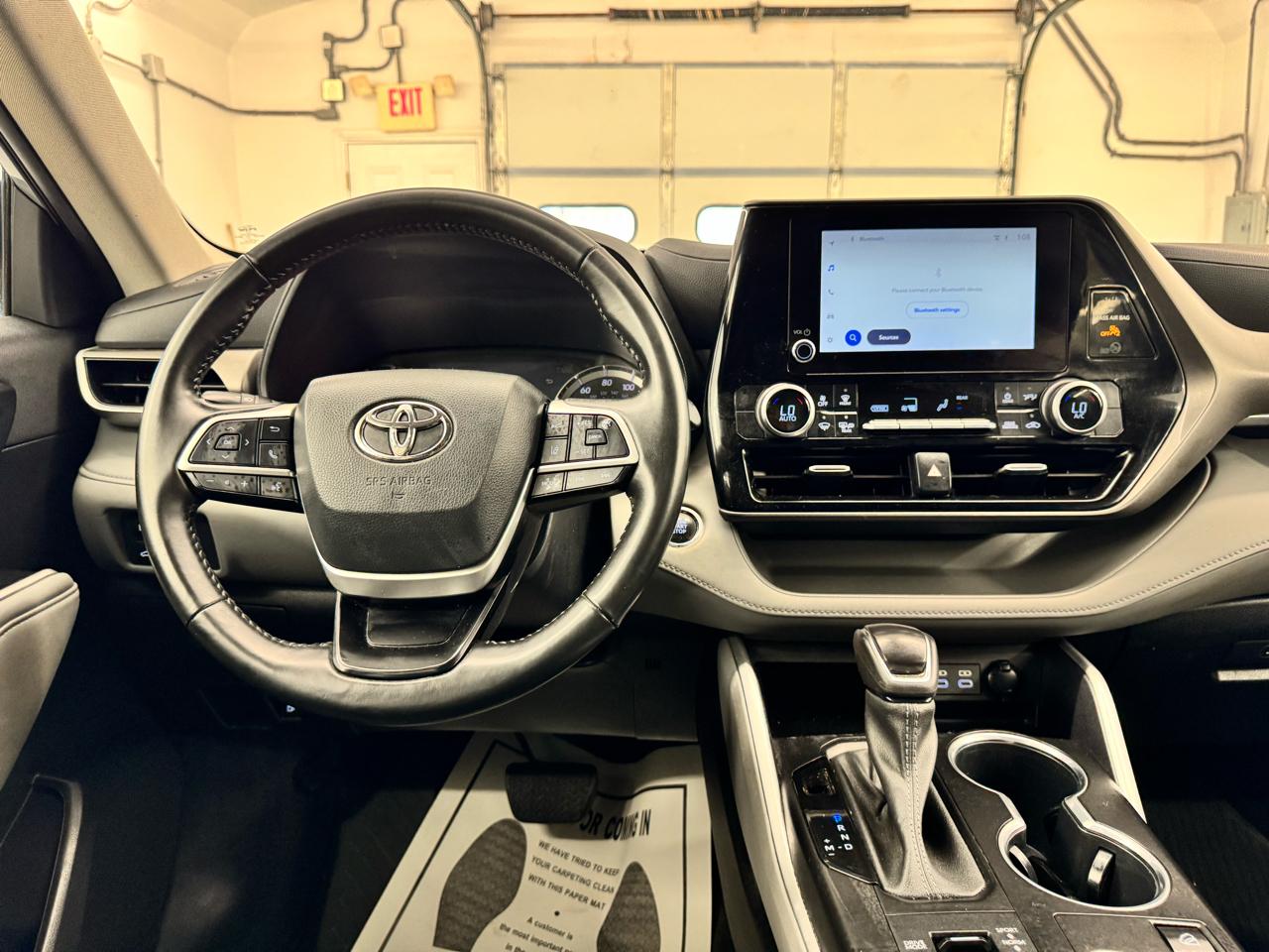 Toyota Highlander Platinum AWD (Natl) 2023