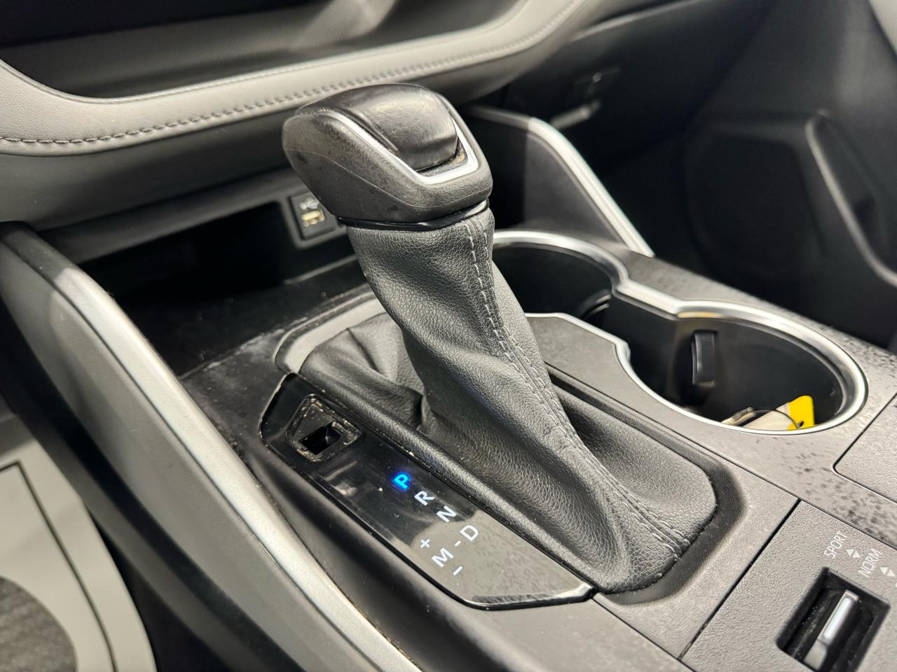 Toyota Highlander Platinum AWD (Natl) 2023