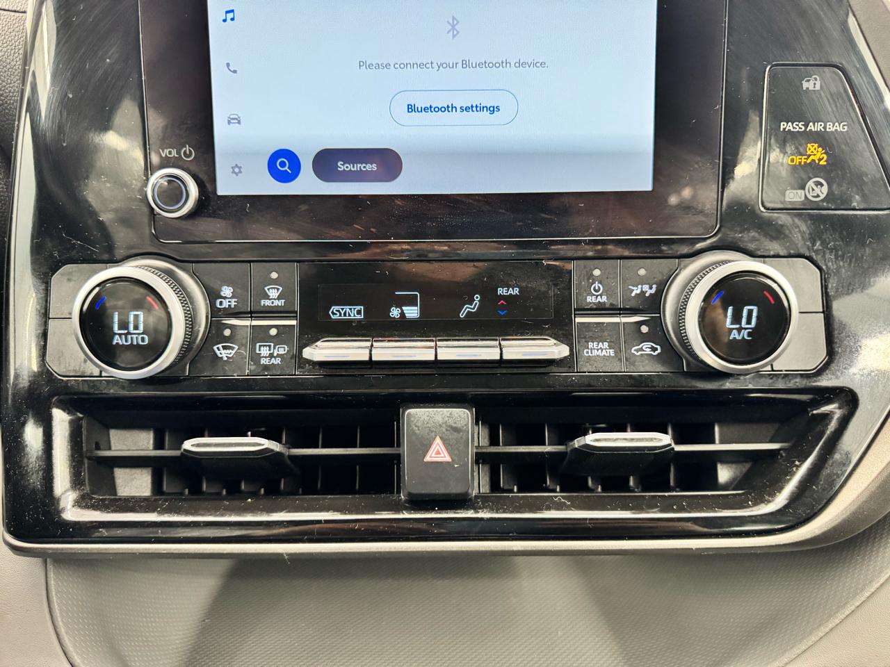 Toyota Highlander Platinum AWD (Natl) 2023