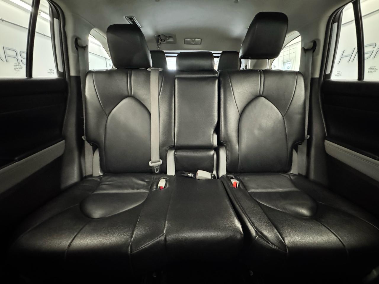 Toyota Highlander Platinum AWD (Natl) 2023