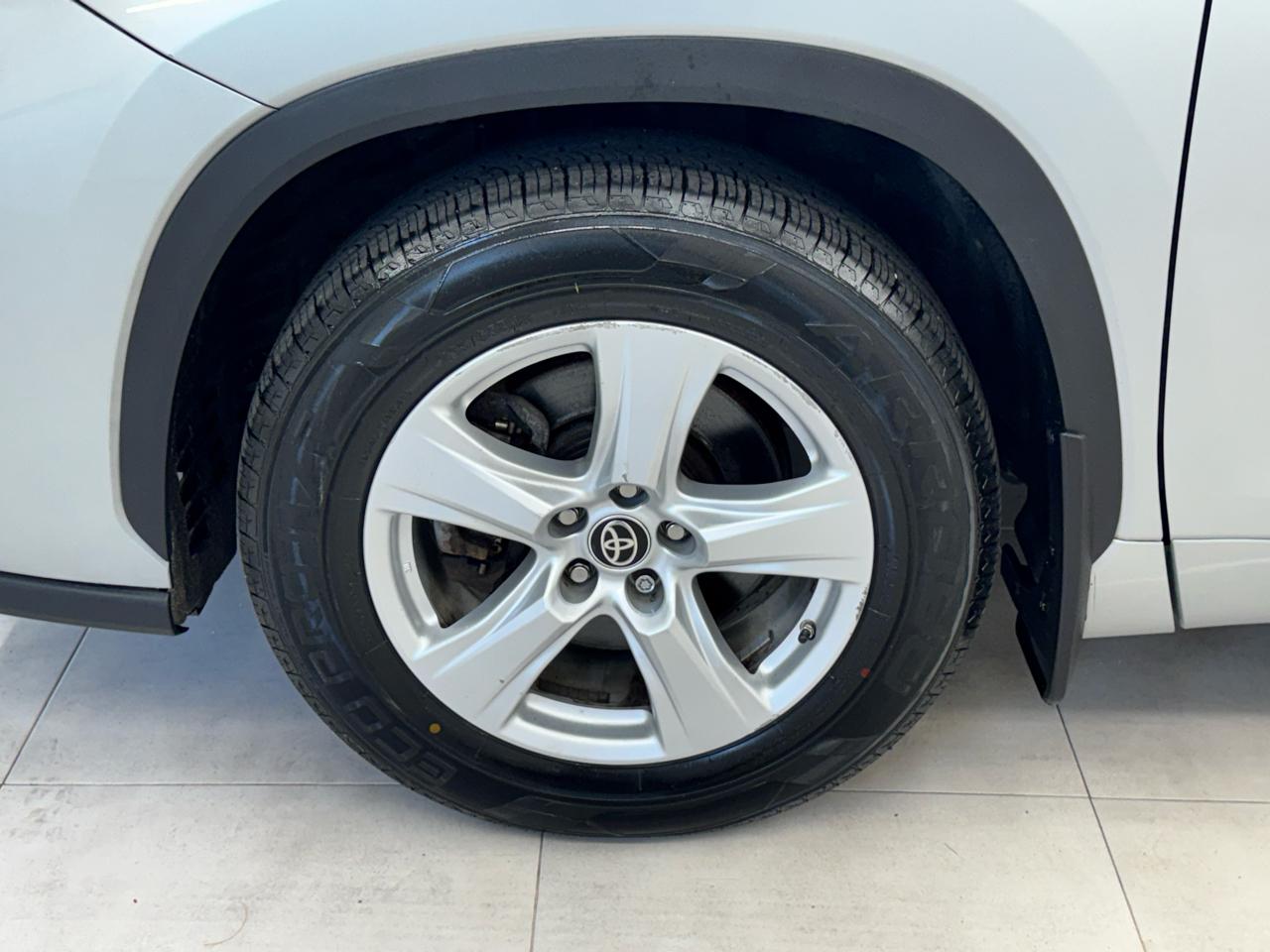 Toyota Highlander Platinum AWD (Natl) 2023