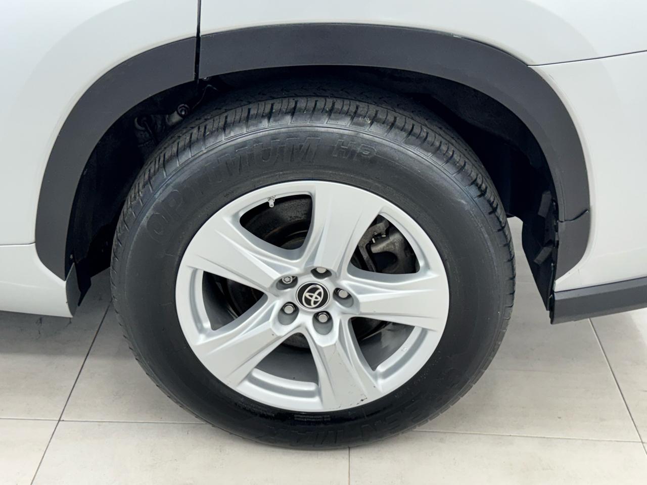 Toyota Highlander Platinum AWD (Natl) 2023