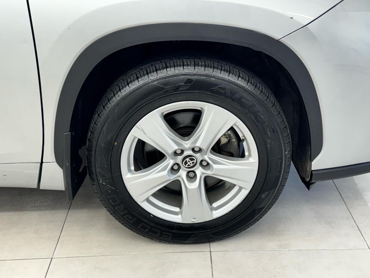 Toyota Highlander Platinum AWD (Natl) 2023