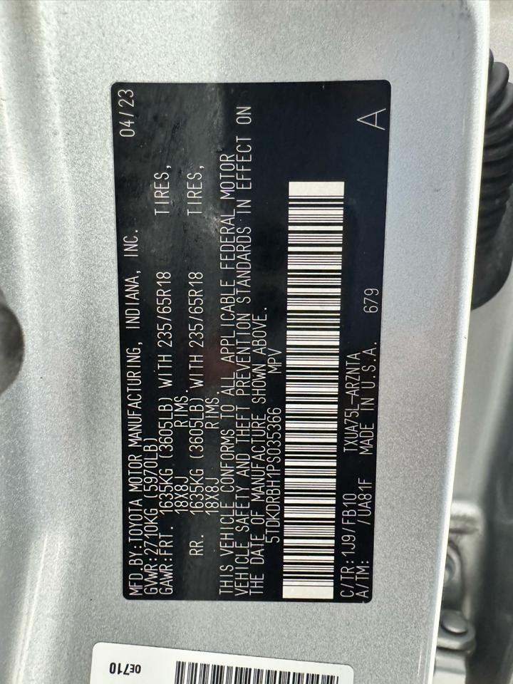 Toyota Highlander Platinum AWD (Natl) 2023