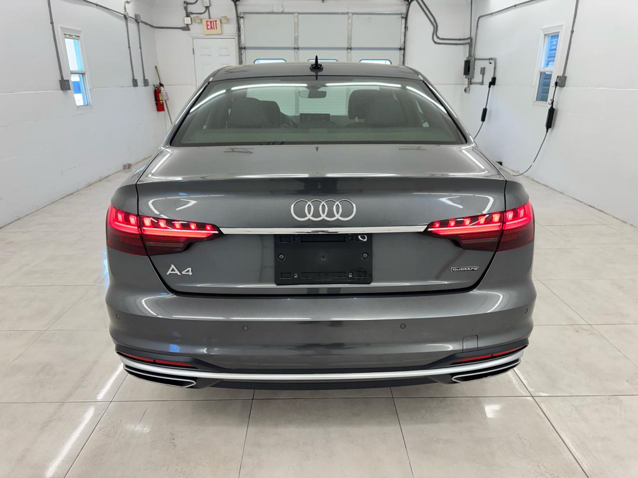 Audi A4 Sedan S line Premium 45 TFSI quattro 2021