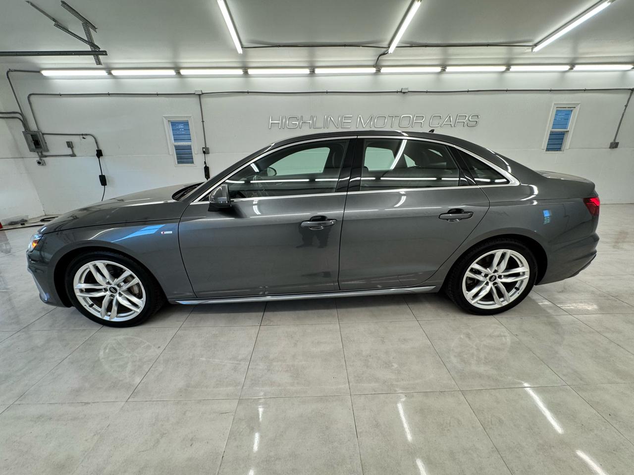 Audi A4 Sedan S line Premium 45 TFSI quattro 2021