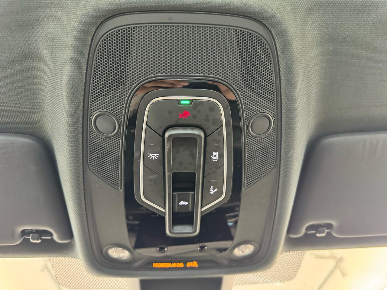 Audi A4 Sedan S line Premium 45 TFSI quattro 2021