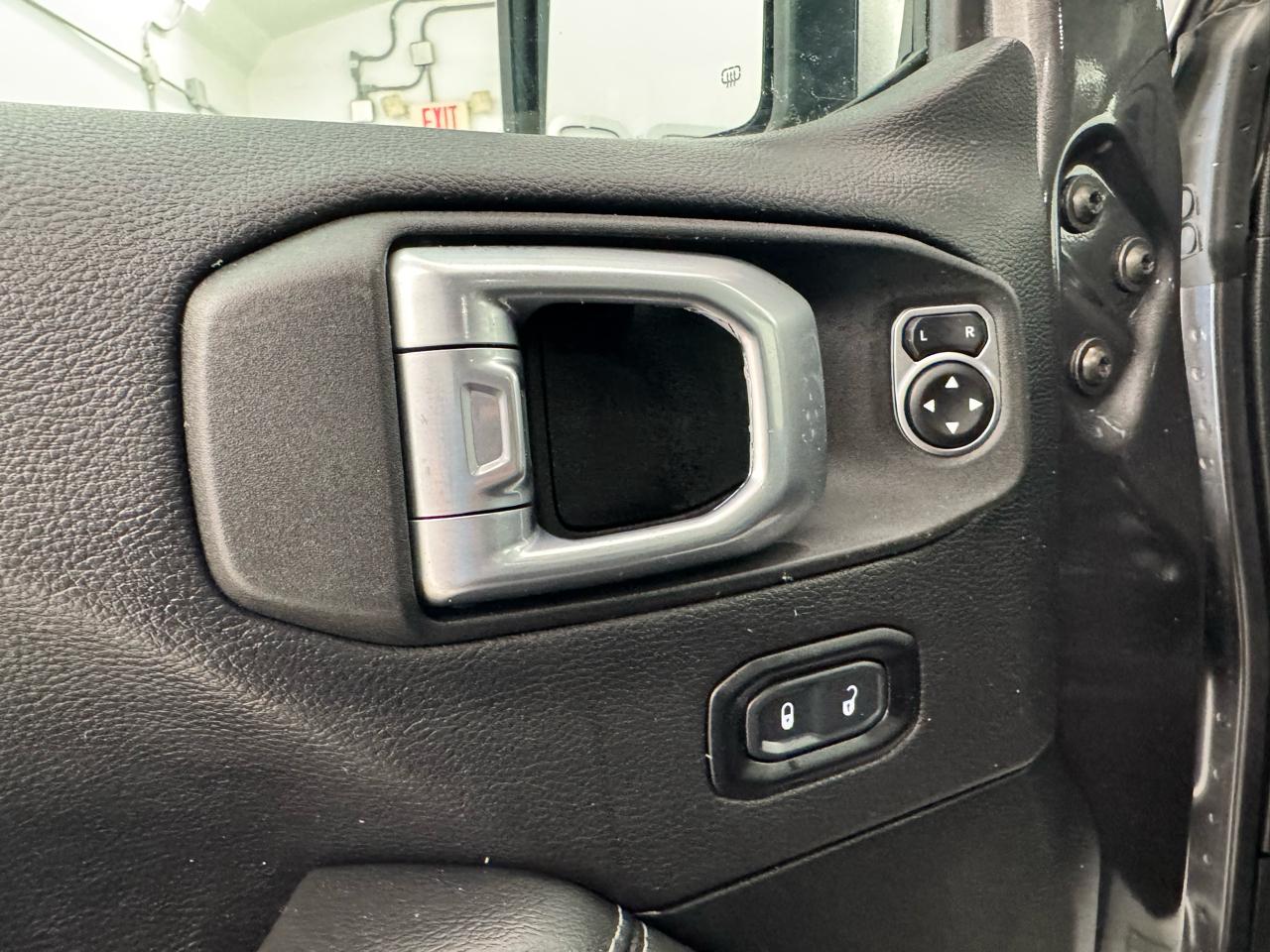 Jeep Wrangler 4xe Sahara 4x4 2023