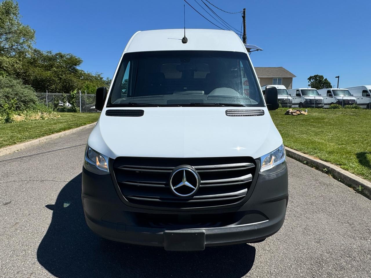 Mercedes-Benz Sprinter Cargo Van 2500 High Roof I4 Gas 170" RWD 2021