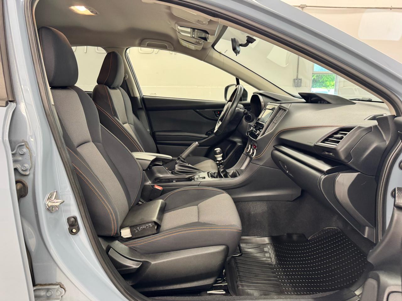 Subaru Crosstrek Premium Manual 2023