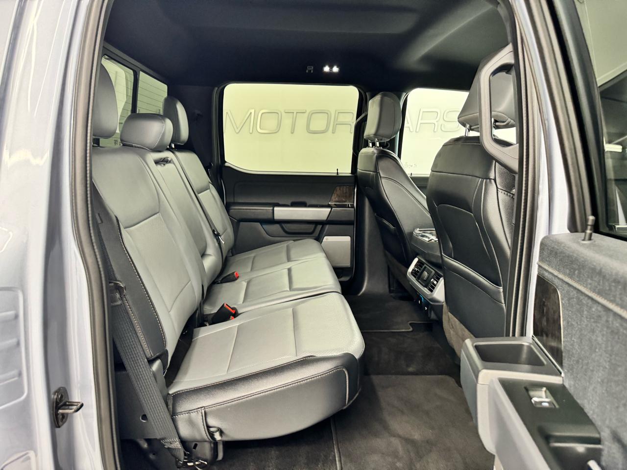 Ford F-150 Lightning LARIAT 4WD SuperCrew 5.5' Box 2022