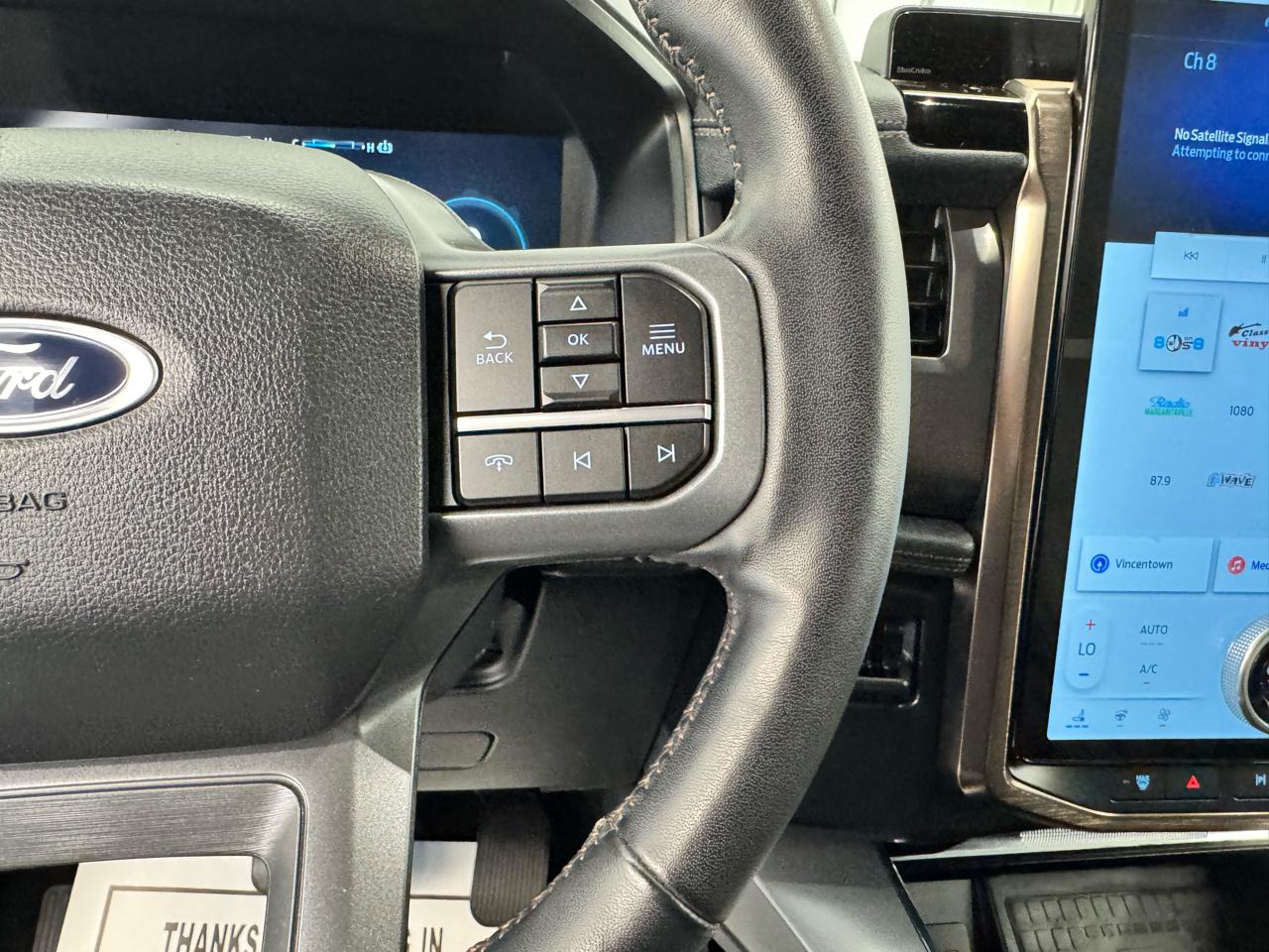 Ford F-150 Lightning LARIAT 4WD SuperCrew 5.5' Box 2022