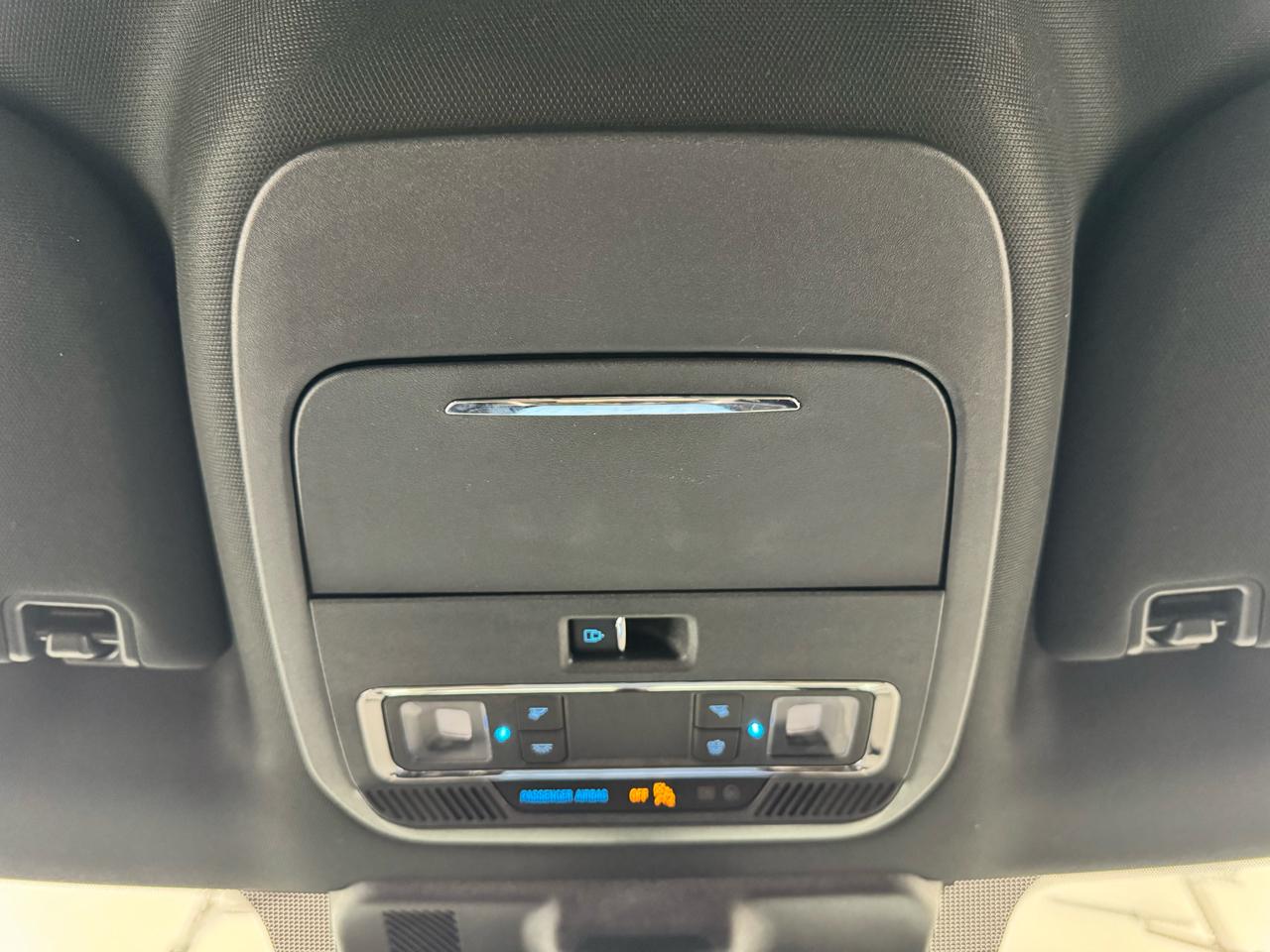 Ford F-150 Lightning LARIAT 4WD SuperCrew 5.5' Box 2022