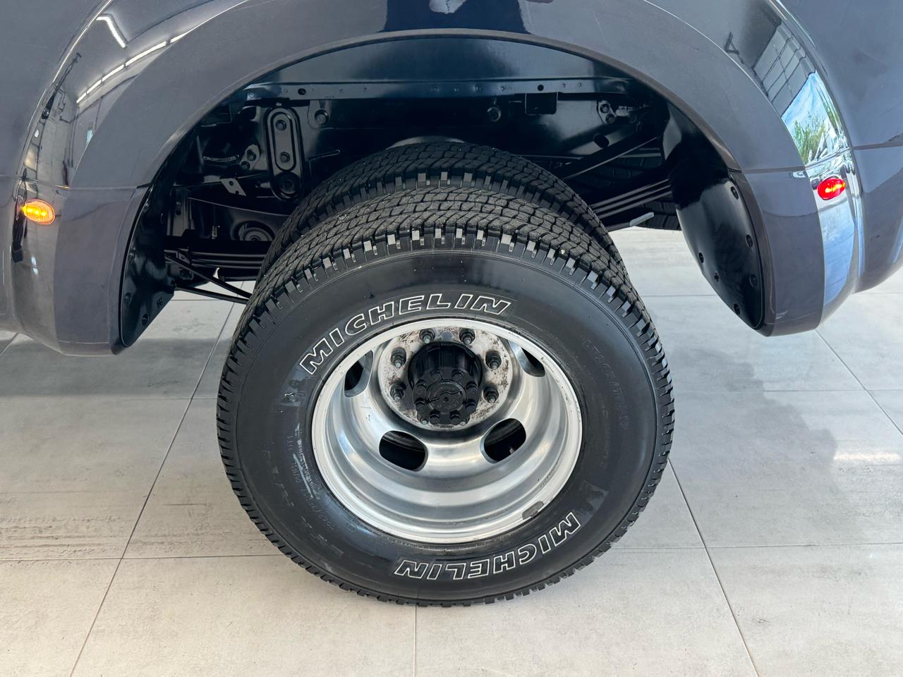 Ford Super Duty F-350 DRW King Ranch 4WD Crew Cab 8' Box 2022