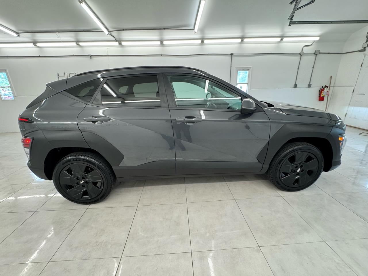 Hyundai Kona SEL AWD 2024