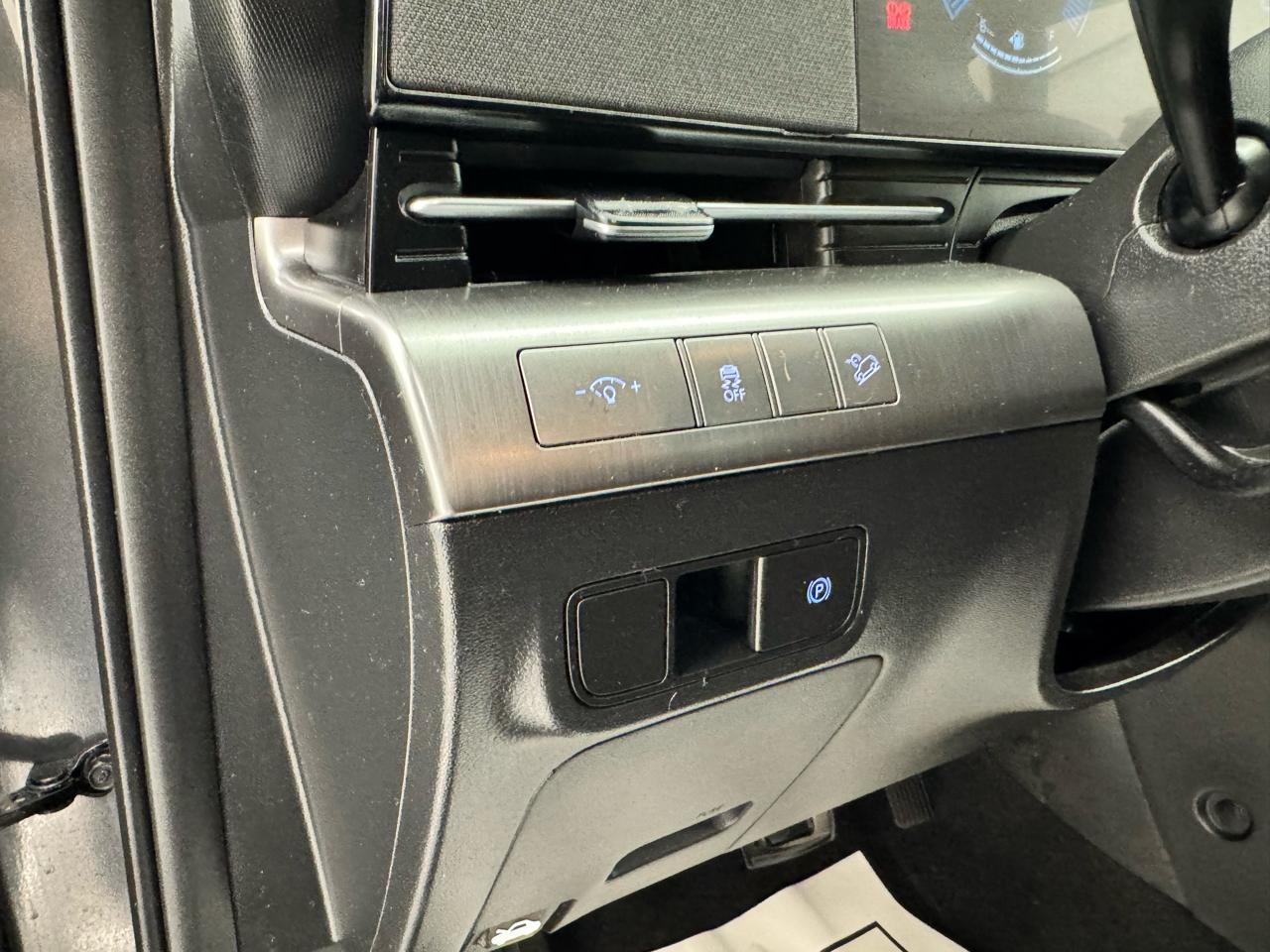 Hyundai Kona SEL AWD 2024