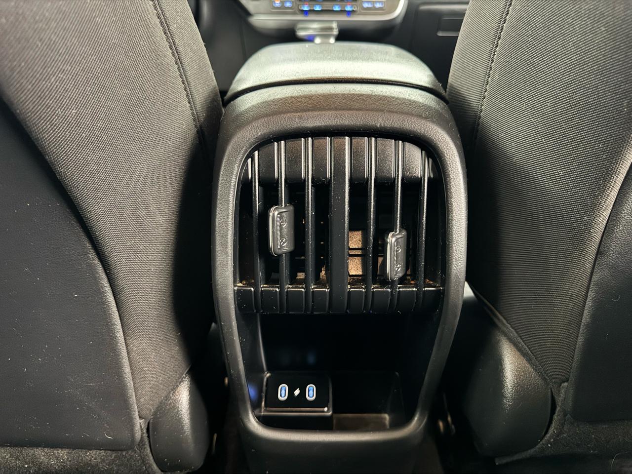 Hyundai Kona SEL AWD 2024